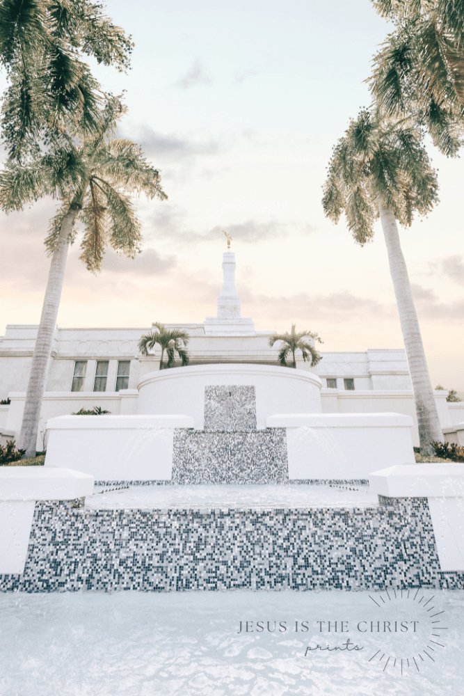 Kona Hawaii Fountain Pastel Sky - Jesus is the Christ Prints